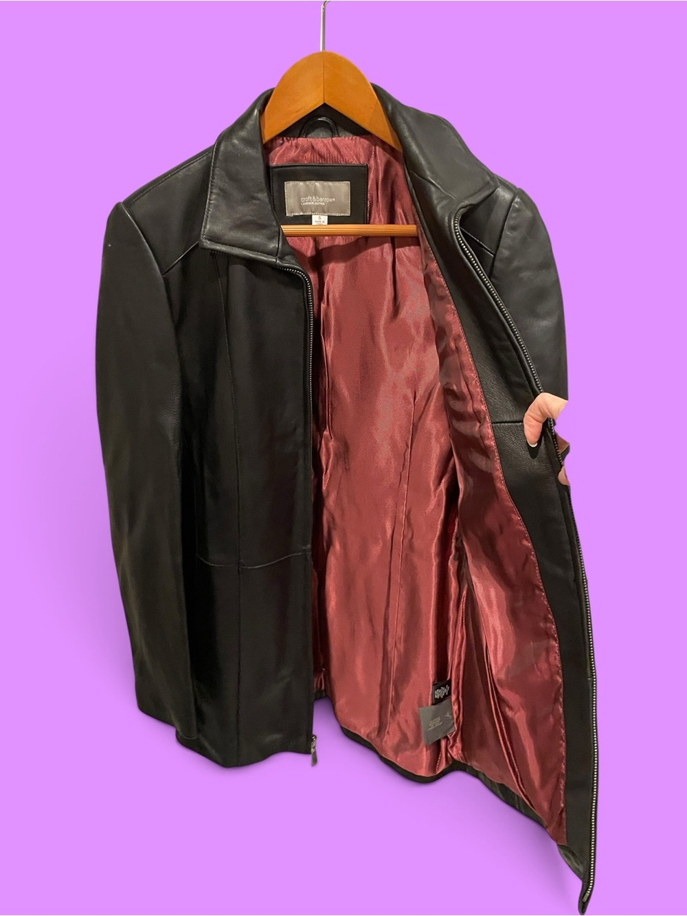 Cute cool classic 90s zip front lined buttery black leather jacket pockets